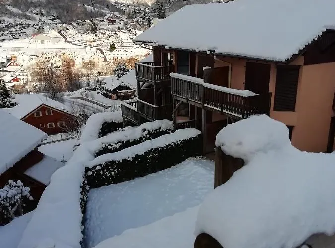 Hameau Des Chaumes Vue Panoramique *